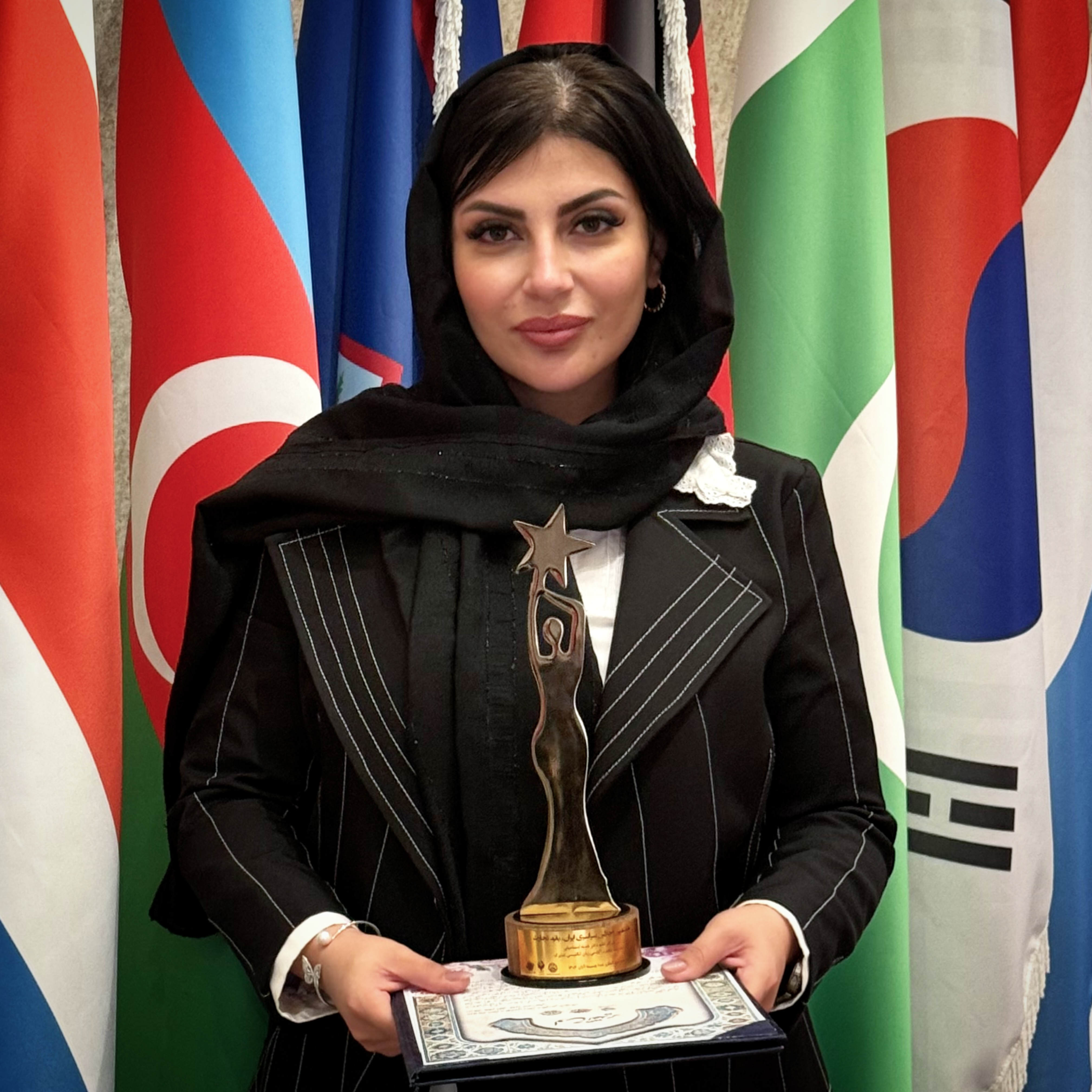 دکتر هدیه اسماعیلی 